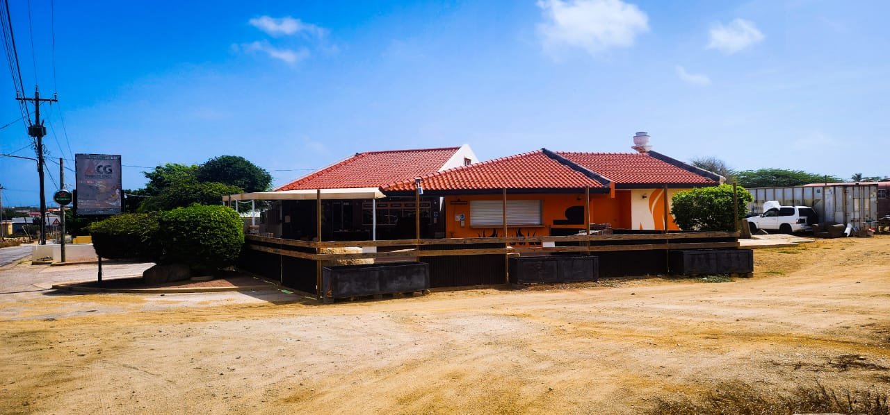 Restaurant and Bar with apartment