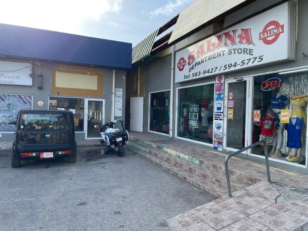 Commercial Space Paradera — photo 1
