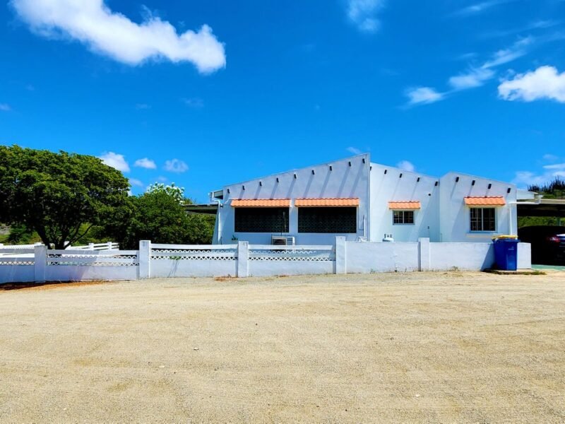 Home at Rooi Taki 3